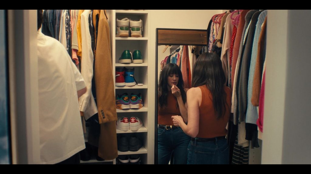Paul Smith, Nike Air Jordan, Adidas Shoes in Nobody Wants This S02E09 “Crossroads” (2025) (Image 11)