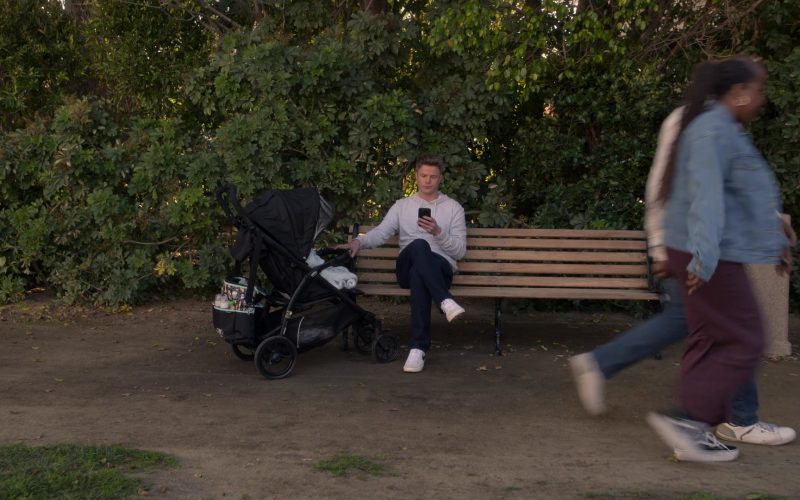 Peg Perego Stroller, Nike Shoes in Leanne S01E09 “Chipmunk in the Drywall” (2025) (Image 1)