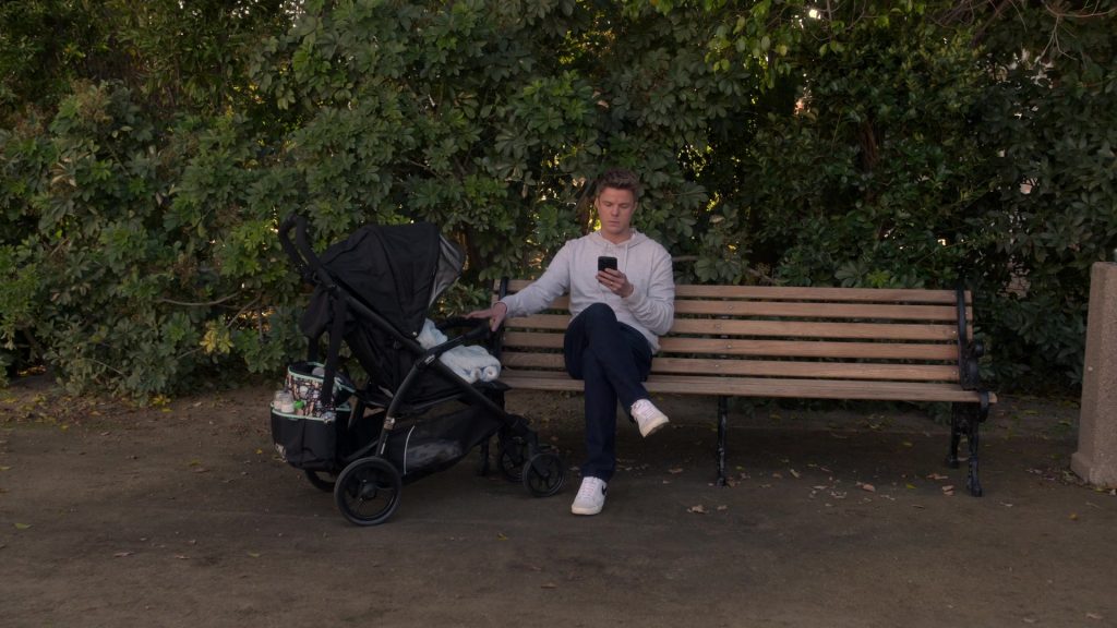Peg Perego Stroller, Nike Shoes in Leanne S01E09 “Chipmunk in the Drywall” (2025) (Image 3)