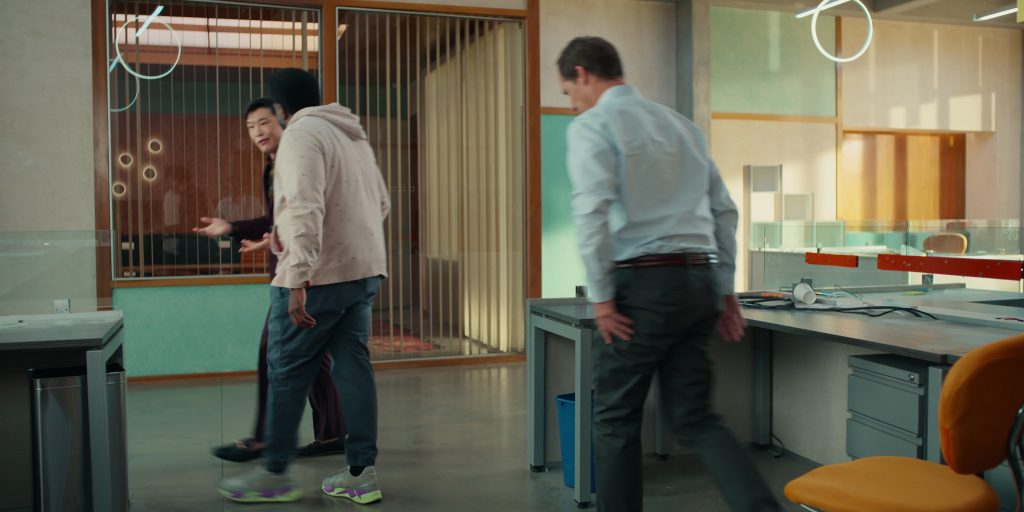 Puma (2) Ron Funches x RS-X ‘Be Seen' sneakers in Loot S03E10 “Hail Mary Time” (2025) (Image 7)