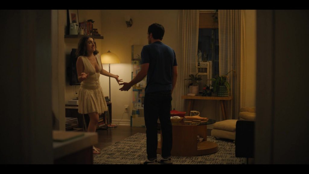 Puma (2) Shoes in I Love LA S01E07 “Divas Down” (2025) (Image 2)