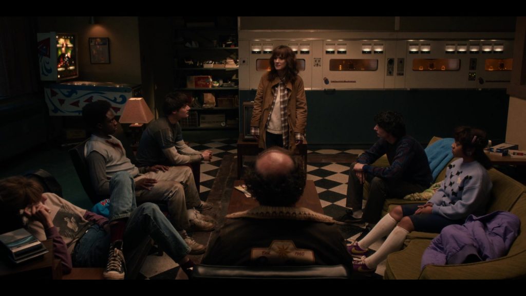 Puma (2) Shoes in Stranger Things S05E05 “Chapter Five – Shock Jock” (2025) (Image 7)