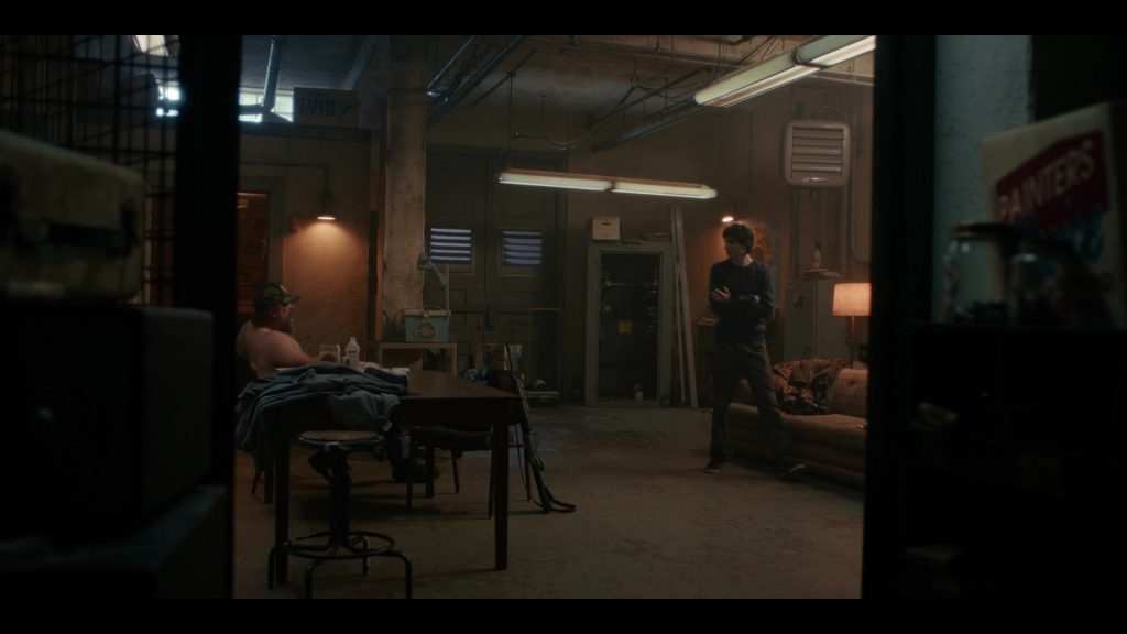 Puma (2) Shoes in Stranger Things S05E06 “Chapter Six – Escape From Camazotz” (2025) (Image 6)