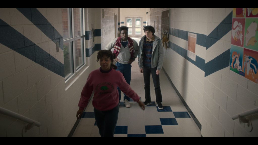 Puma (2) Sneakers in Stranger Things S05E03 “Chapter Three – The Turnbow Trap” (2025) (Image 2)