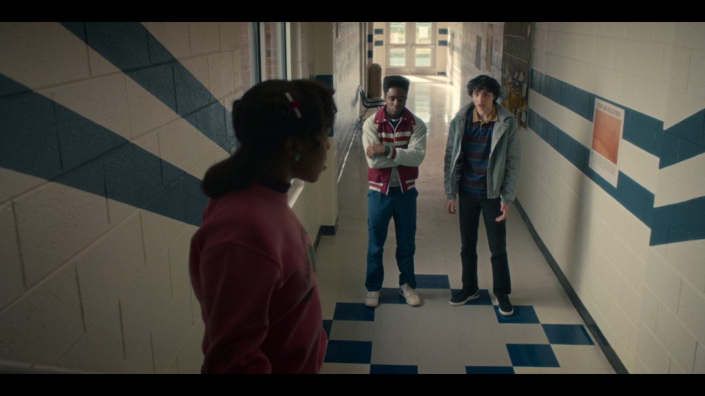 Puma (2) Sneakers in Stranger Things S05E03 “Chapter Three – The Turnbow Trap” (2025) (Image 4)