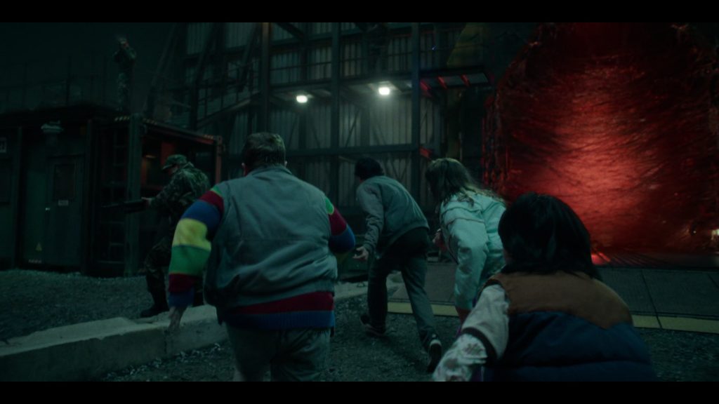 Puma (4) Shoes in Stranger Things S05E04 “Chapter Four – Sorcerer” (2025) (Image 5)