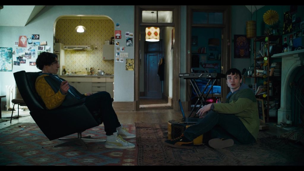 Puma Men's Shoes Worn by Ezra Miller as Barry Allen in The Flash (2023) (Image 8)