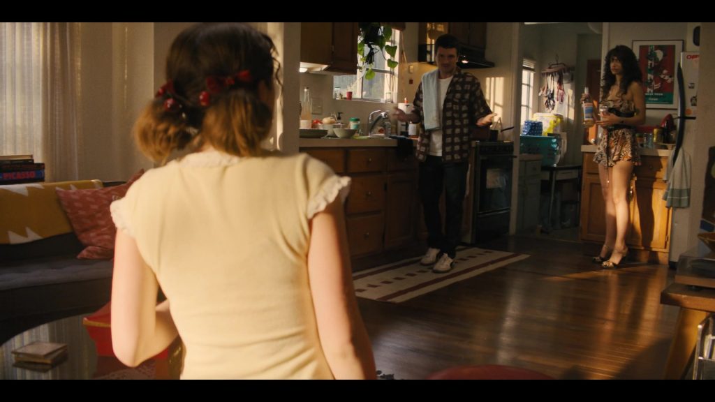 Puma (Scene 2) Super Liga OG Retro Sneaker in I Love LA S01E02 “Roger & Munchy” (2025) (Image 4)