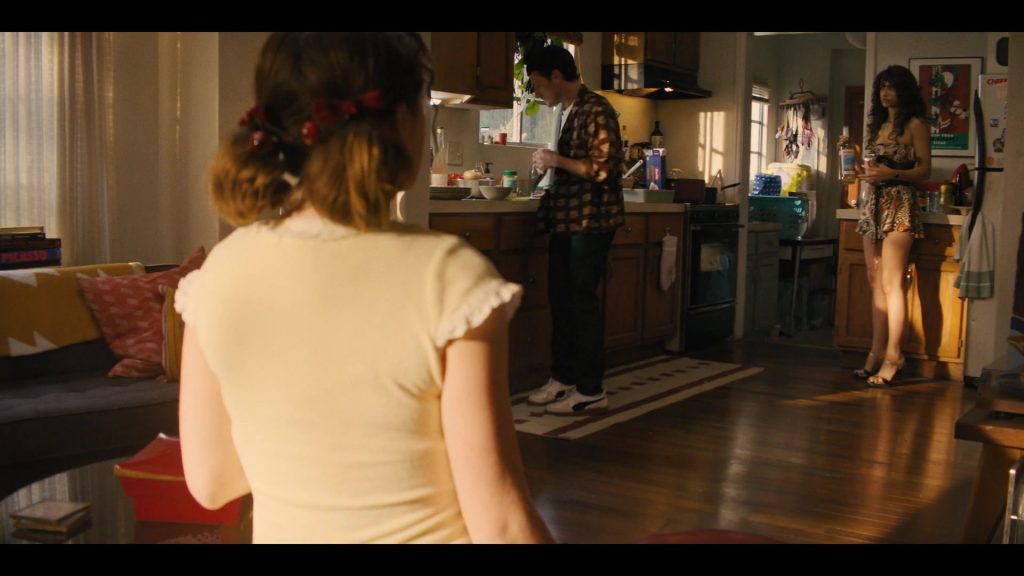 Puma (Scene 2) Super Liga OG Retro Sneaker in I Love LA S01E02 “Roger & Munchy” (2025) (Image 5)