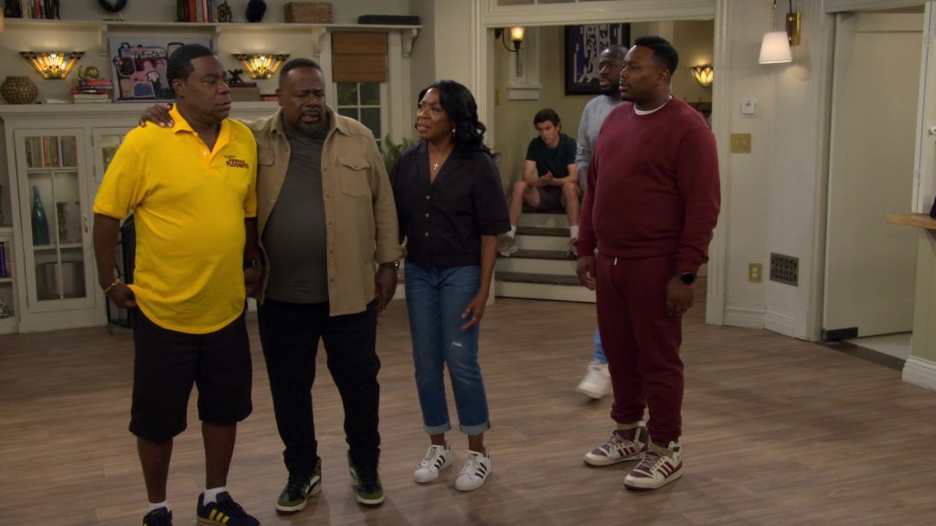 Puma (Scene 5) Rebound Layup Sneakers in The Neighborhood S08E04 “Welcome to Family Value” (2025) (Image 8)