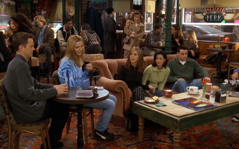 Puma Shoes Worn by Lisa Kudrow (Phoebe Buffay) in Friends Season 3 Episode 18 “The One With the Hypnosis Tape” (1997) (Image 1)