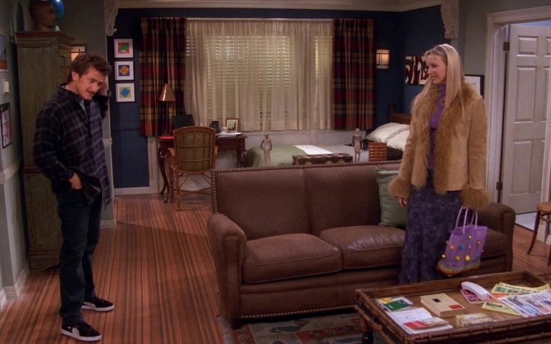 Puma Shoes Worn by Sean Penn in Friends Season 8 Episode 7 “The One With the Stain” (2001) (Image 1)