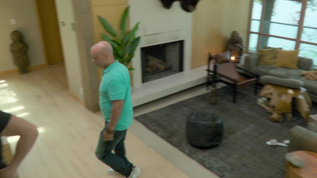 Puma Shoes in Fear Factor House Of Fear S01E04 “The Main Drag” (2026) (Image 19)