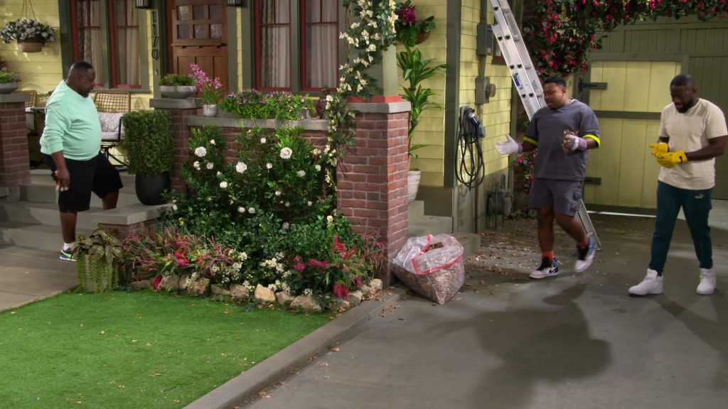 Puma Shoes in The Neighborhood S08E12 “Welcome to Murder at Sea” (2026) (Image 1)