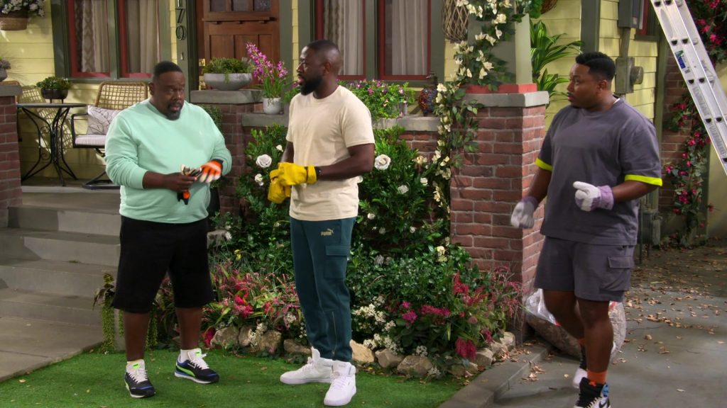 Puma Shoes in The Neighborhood S08E12 “Welcome to Murder at Sea” (2026) (Image 17)