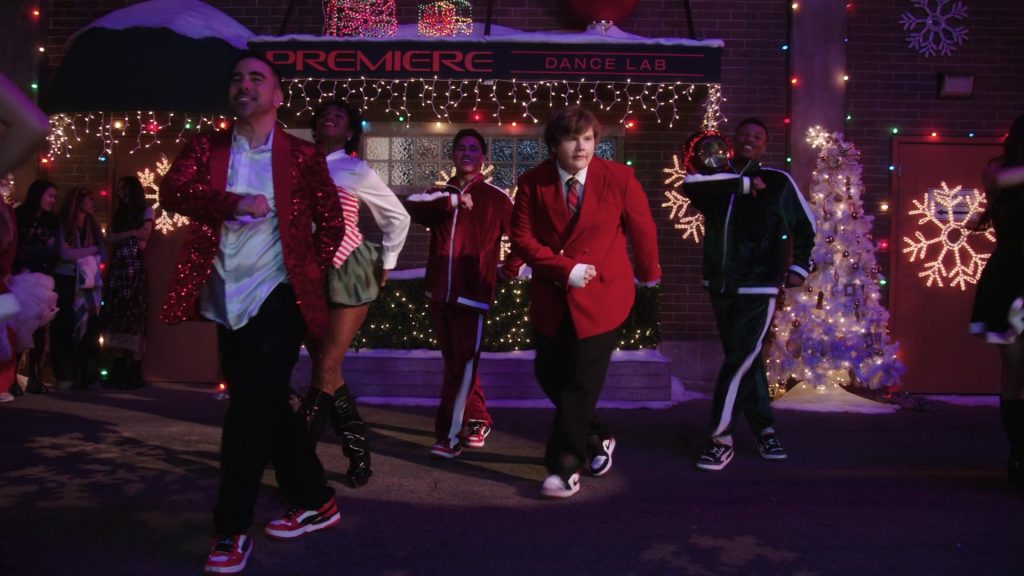 Puma Sneakers, Nike Shoes in Shifting Gears S02E08 “Nutcracker” (2025) (Image 3)