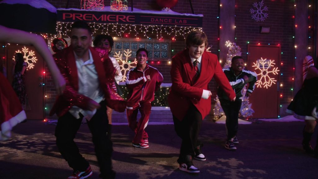 Puma Sneakers, Nike Shoes in Shifting Gears S02E08 “Nutcracker” (2025) (Image 4)