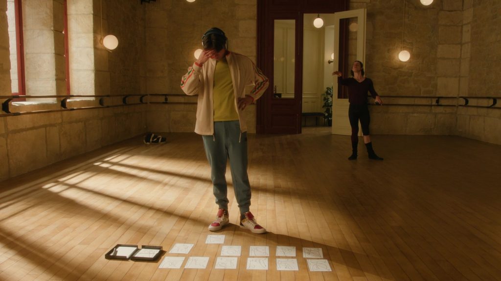 Puma Sneakers (Scene 1) in Etoile S01E04 “The Hiccup” (2025) (Image 10)