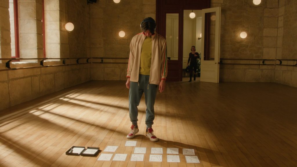 Puma Sneakers (Scene 1) in Etoile S01E04 “The Hiccup” (2025) (Image 15)
