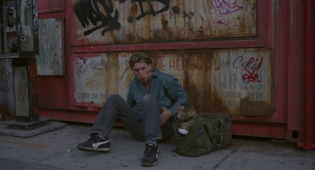 Puma Sneakers (Scene 22) in Caught Stealing (2025) (Image 11)