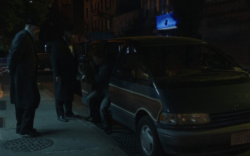 Puma Sneakers (Scene 30) in Caught Stealing (2025) (Image 1)