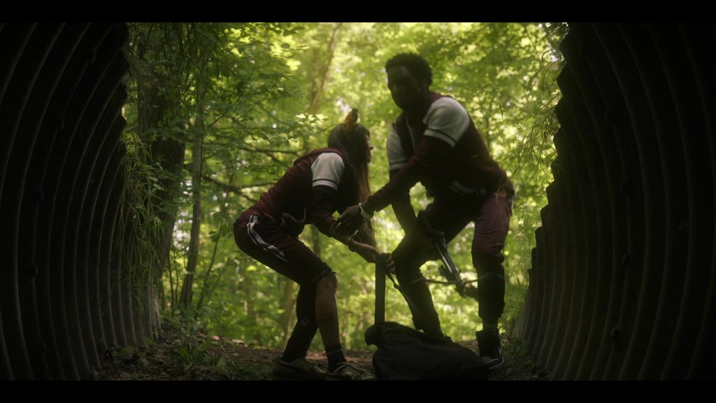 Puma Sneakers in Bet S01E07 “The Hunt” (2025) (Image 3)