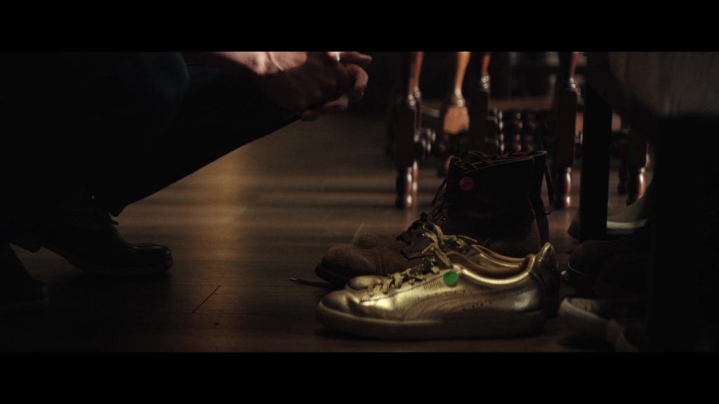 Puma Sneakers in Murdaugh Death in the Family S01E08 “The Man In the Glass” (2025) (Image 10)