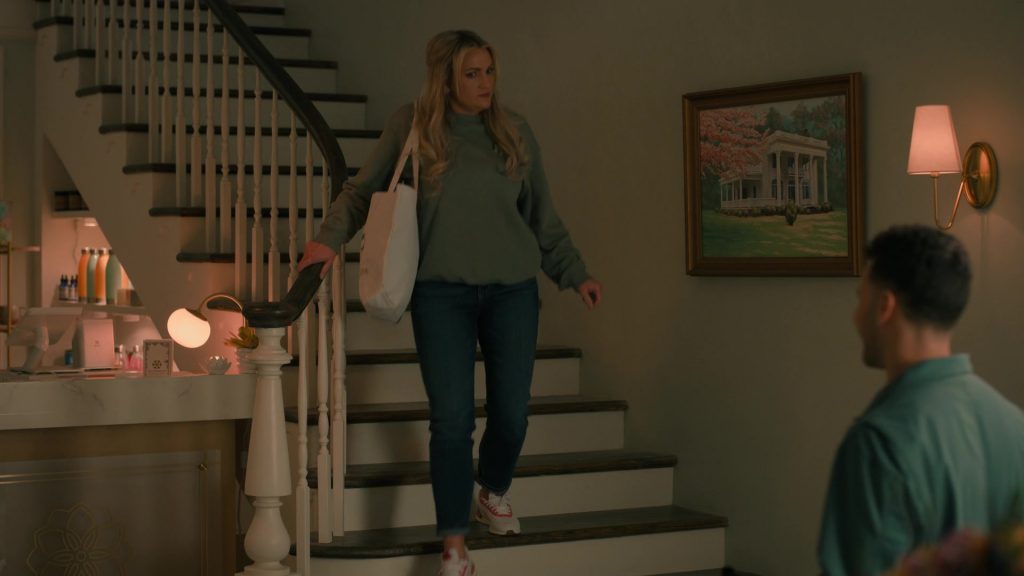 Puma Sneakers in Sweet Magnolias S04E02 “Practical Dreams” (2025) (Image 2)