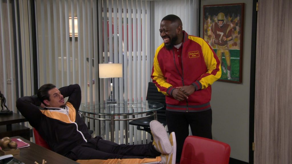 Puma Sneakers in The Neighborhood S07E15 “Welcome to the Signature Service Loyalty Rewards Program” (2025) (Image 4)