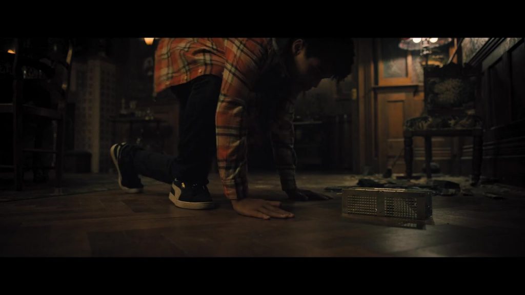 Puma Sneakers in The Spiderwick Chronicles S01E02 “The Field Guide to the Fantastical World Around You” (2024) (Image 1)