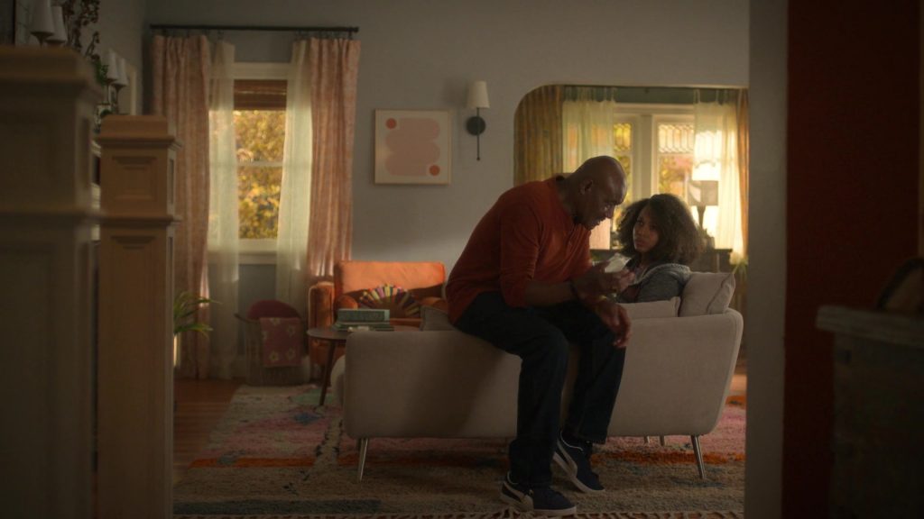 Puma Sneakers in UnPrisoned S02E03 “How to Be Friends” (2024) (Image 6)