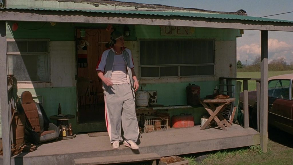 Puma Sneakers of Simon Rex as George Logan in Scary Movie 3 (2003) (Image 1)