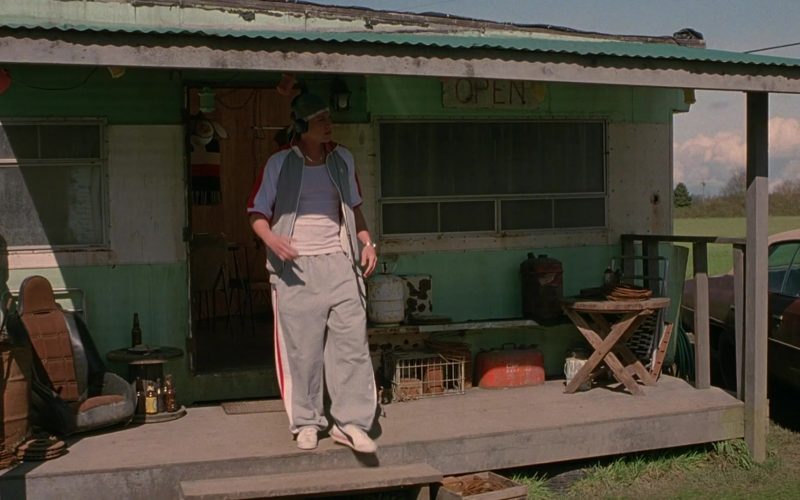 Puma Sneakers of Simon Rex as George Logan in Scary Movie 3 (2003) (Image 1)