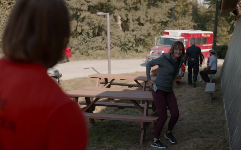 Puma Women's Sneakers in Fire Country S01E06 “Like Old Times” (2022) (Image 1)