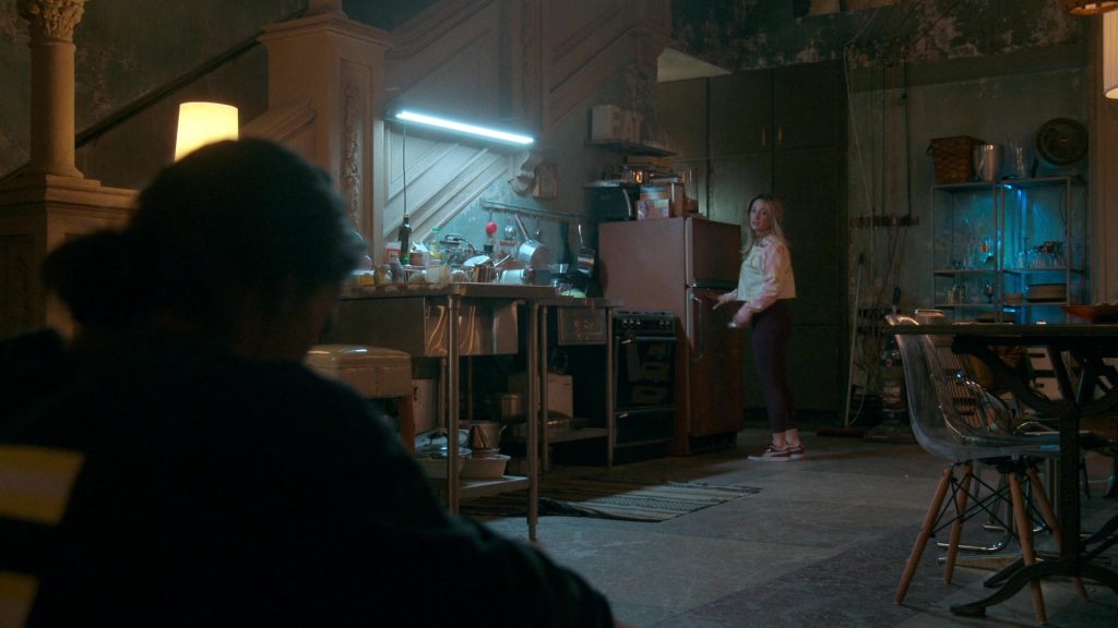 Puma Women's Sneakers of Emma Hunton as Davia Moss in Good Trouble S04E12 “Pick a Side, Pick a Fight” (2022) (Image 1)