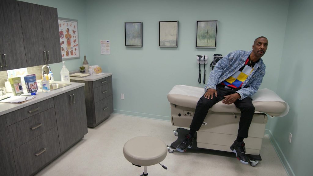 Purell Hand Sanitizer and Nike Air Jordan Sneakers in Curb Your Enthusiasm S12E04 “Disgruntled” (2024) (Image 2)