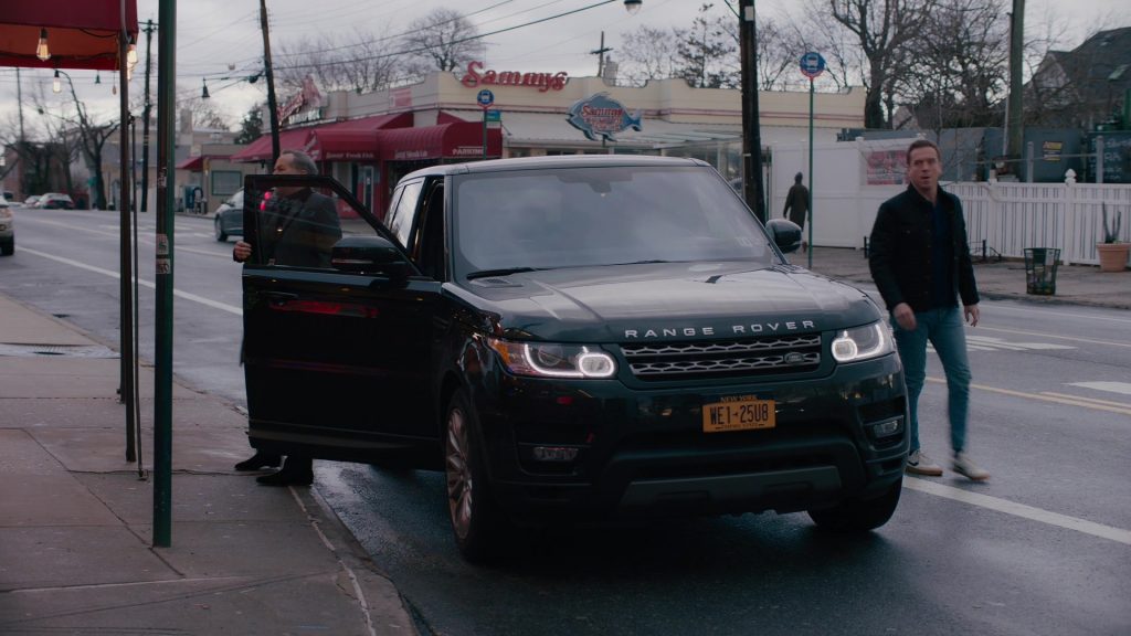Range Rover Sport and Nike Sneakers Worn by Damian Lewis (Bobby Axelrod) in Billions - “Redemption” (2018) (Image 1)