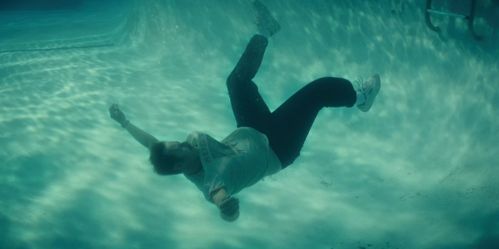 Reebok Men's Sneakers Worn by Rory Scovel as Danny Rubin in Physical S03E02 “Like a Bitch” (2023) (Image 1)