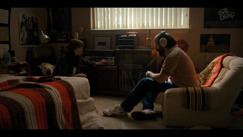 Reebok Men's Sneakers of Brett Gelman as Murray Bauman in Stranger Things S04E02 “Chapter Two - Vecna's Curse” (2022) (Image 2)