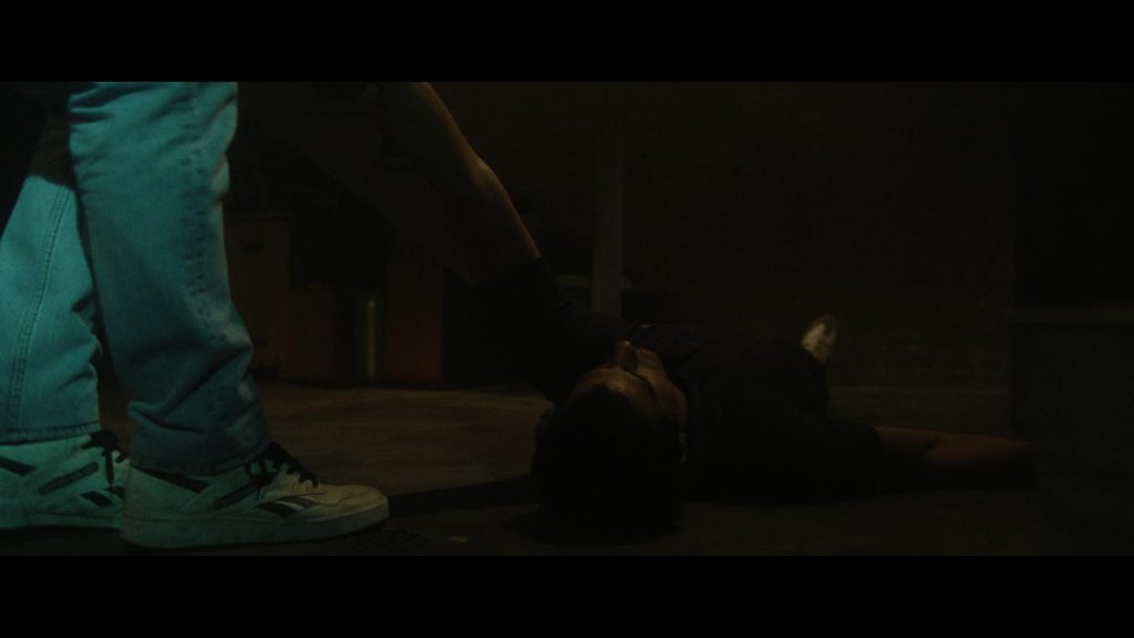 Reebok Men's Sneakers of Evan Peters as Jeffrey Dahmer in Monster - The Jeffrey Dahmer Story S01E05 “Blood On Their Hands” (2022) (Image 1)