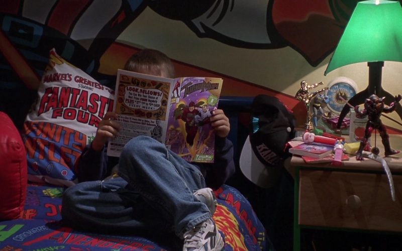 Reebok Sneakers Worn by Jake Lloyd and Marvel Pillow in Jingle All the Way (1996) (Image 1)