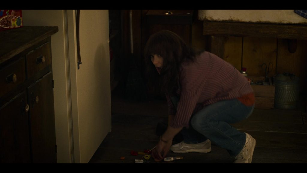 Reebok Sneakers Worn by Winona Ryder as Joyce Byers in Stranger Things – Season 3, Episode 3, “The Case of the Missing Lifeguard” (2019) (Image 2)