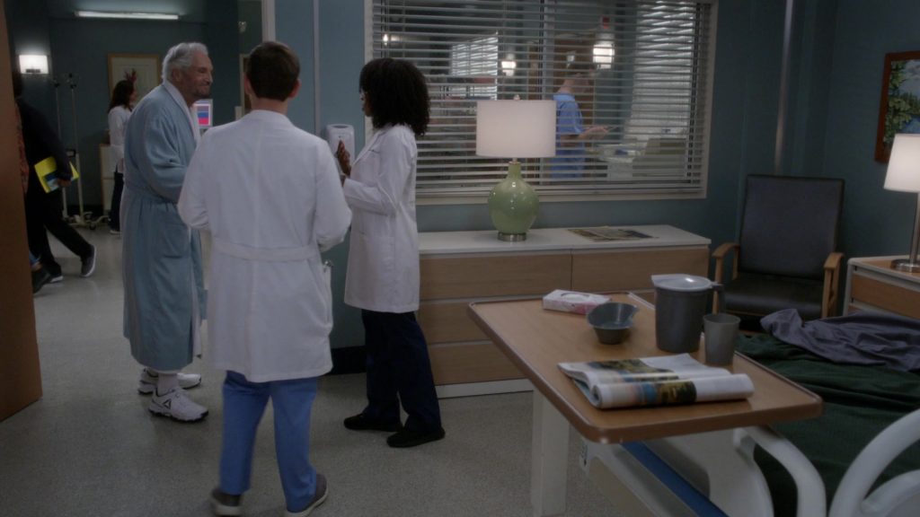Reebok Sneakers in Grey's Anatomy Season 16 Episode 3 “Reunited” (2019) (Image 1)