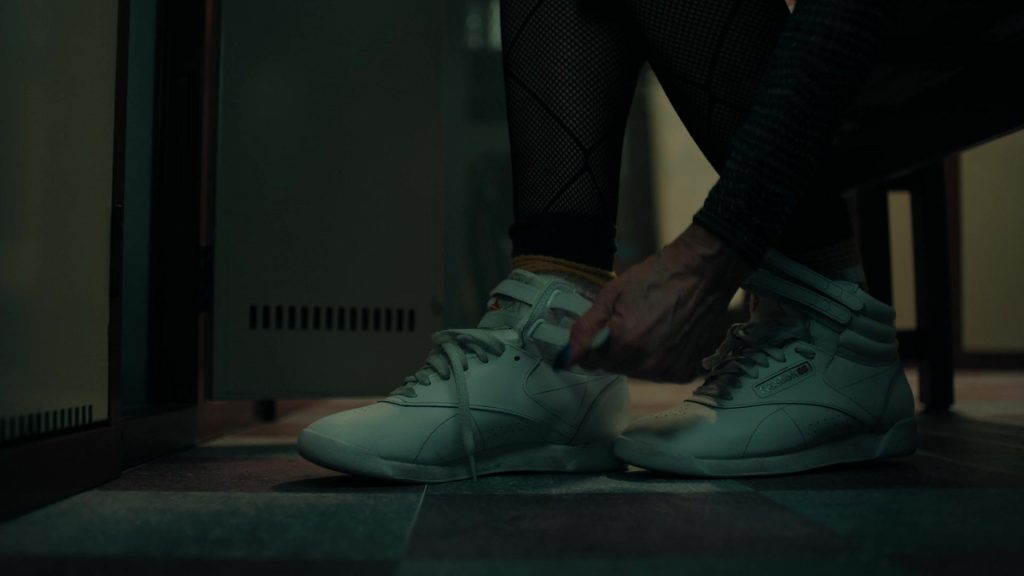 Reebok Sneakers in High Potential S01E01 (2024) (Image 1)