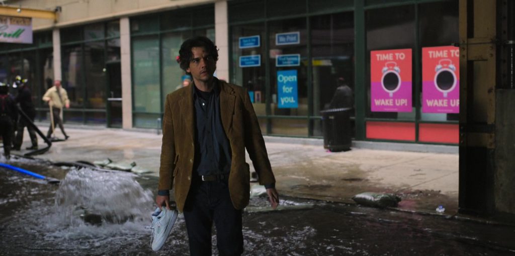 Reebok Sneakers of Wagner Moura as Dan in Shining Girls S01E01 “Cutline” (2022) (Image 1)