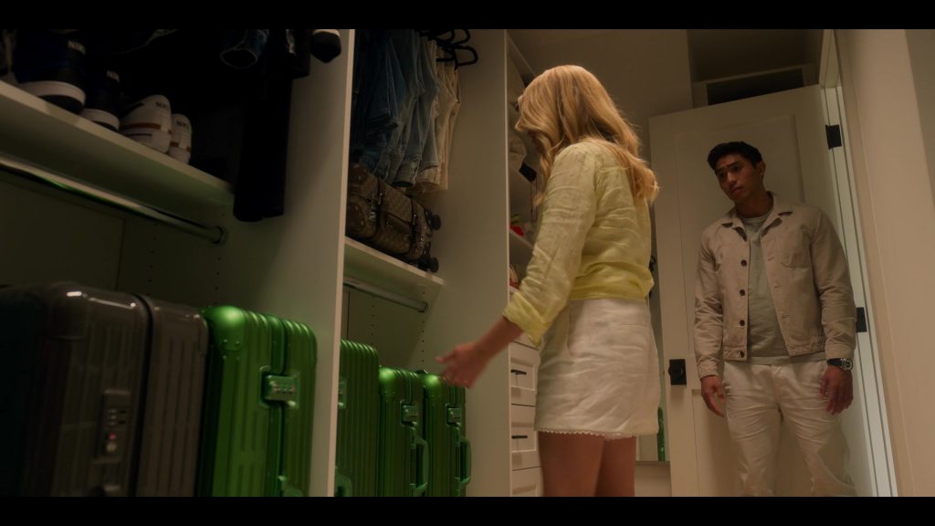 Rimowa Luggage, Nike Shoes in Sirens S01E03 “Monster” (2025) (Image 5)