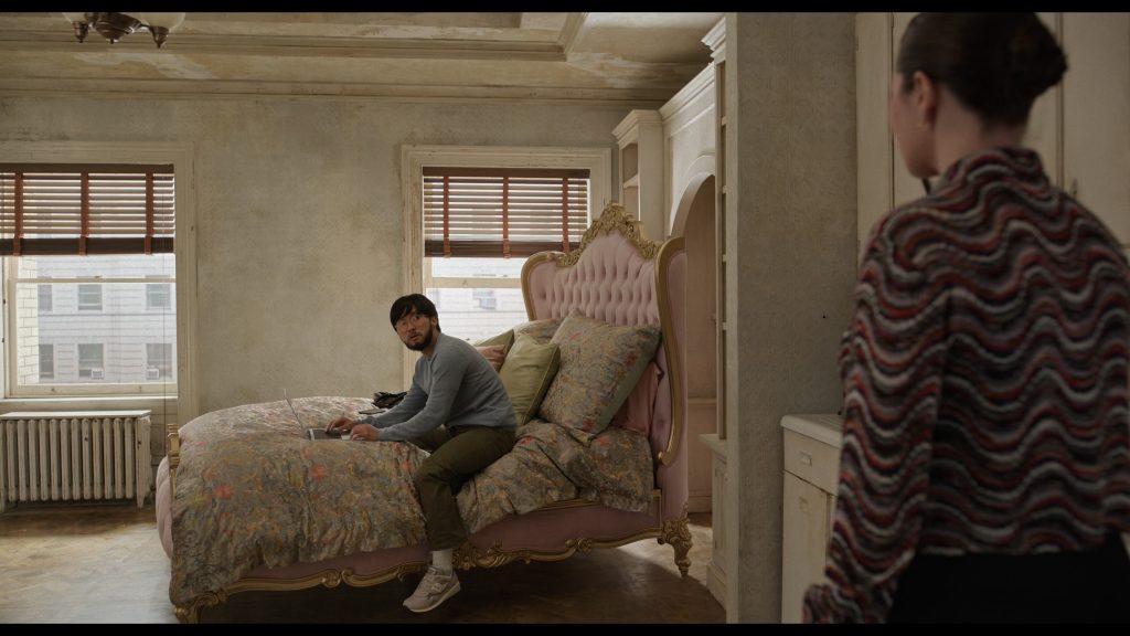 Saucony Sneakers in Only Murders in the Building S04E09 “Escape From Planet Klongo” (2024) (Image 1)