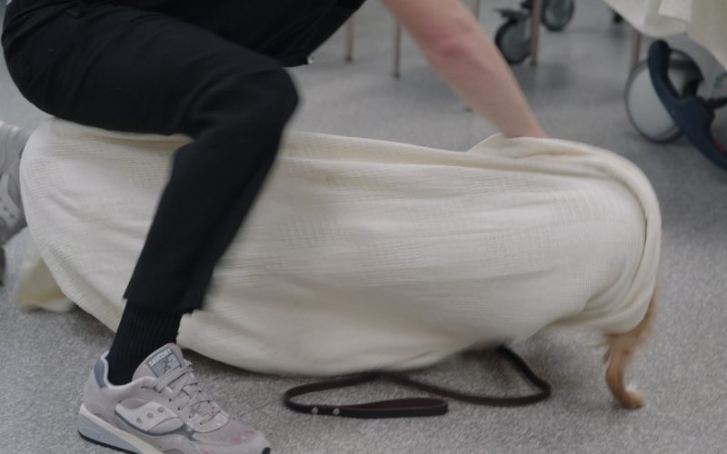 Saucony Sneakers in The Pitt S01E09 “3-00 P.M.” (2025) (Image 1)