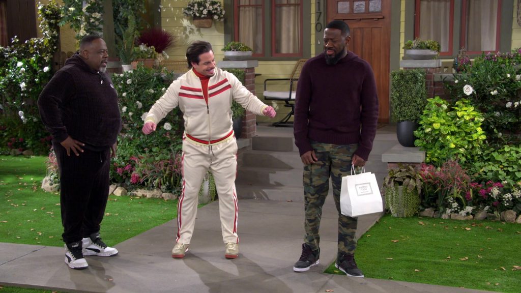 Sergio Tacchini Hoodie, Pants and Puma Sneakers in The Neighborhood S07E13 “Welcome to Not Being in It” (2025) (Image 26)