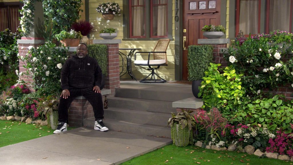 Sergio Tacchini Hoodie, Pants and Puma Sneakers in The Neighborhood S07E13 “Welcome to Not Being in It” (2025) (Image 30)